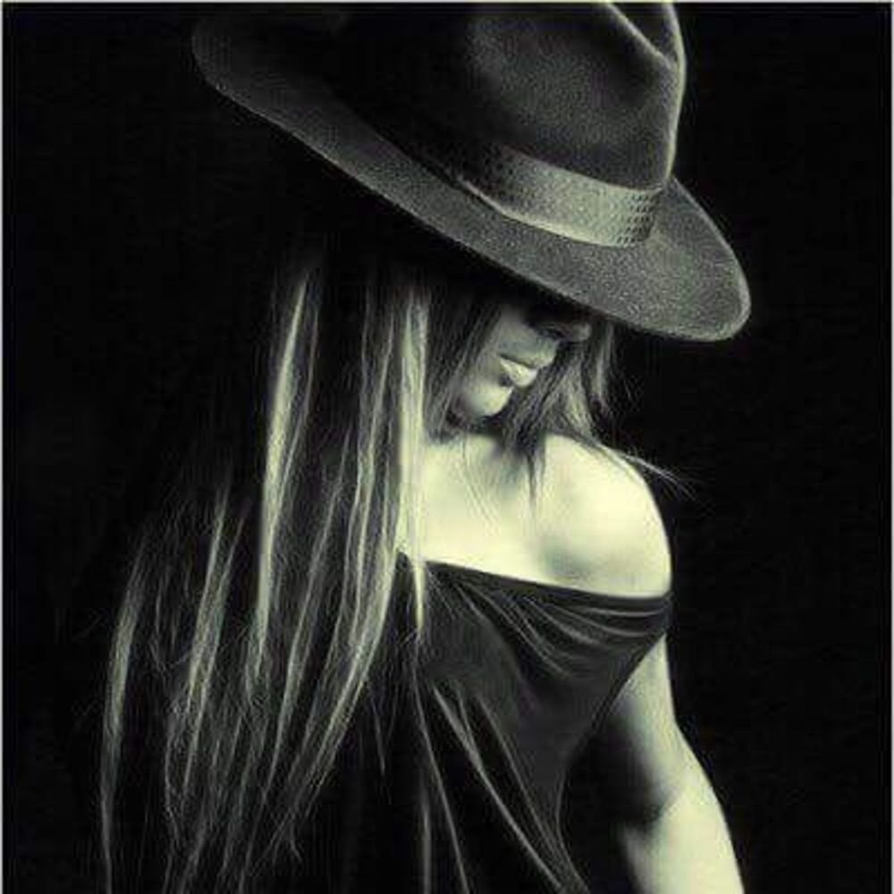 Meet your Posher, Andri